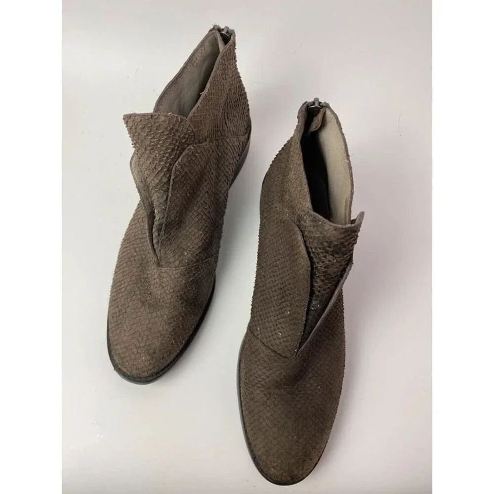 Eileen fisher booties sz 11